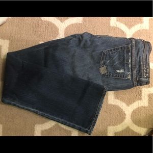 575 Jeans